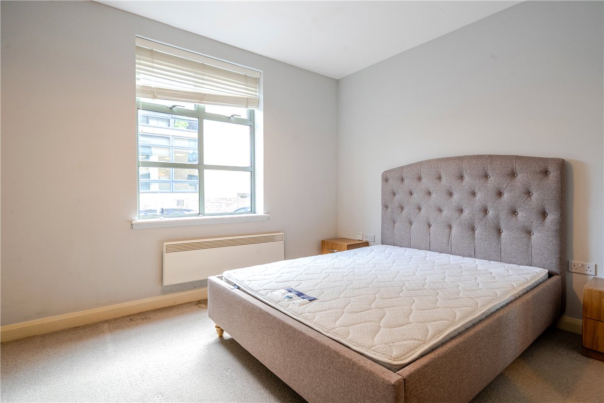 2 bedroom Flat, River Place, Bath, BA2 - Available, Image 6