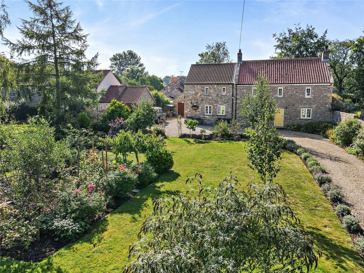 4 bedroom Cottage, Mickley, Ripon, HG4 - Sold STC