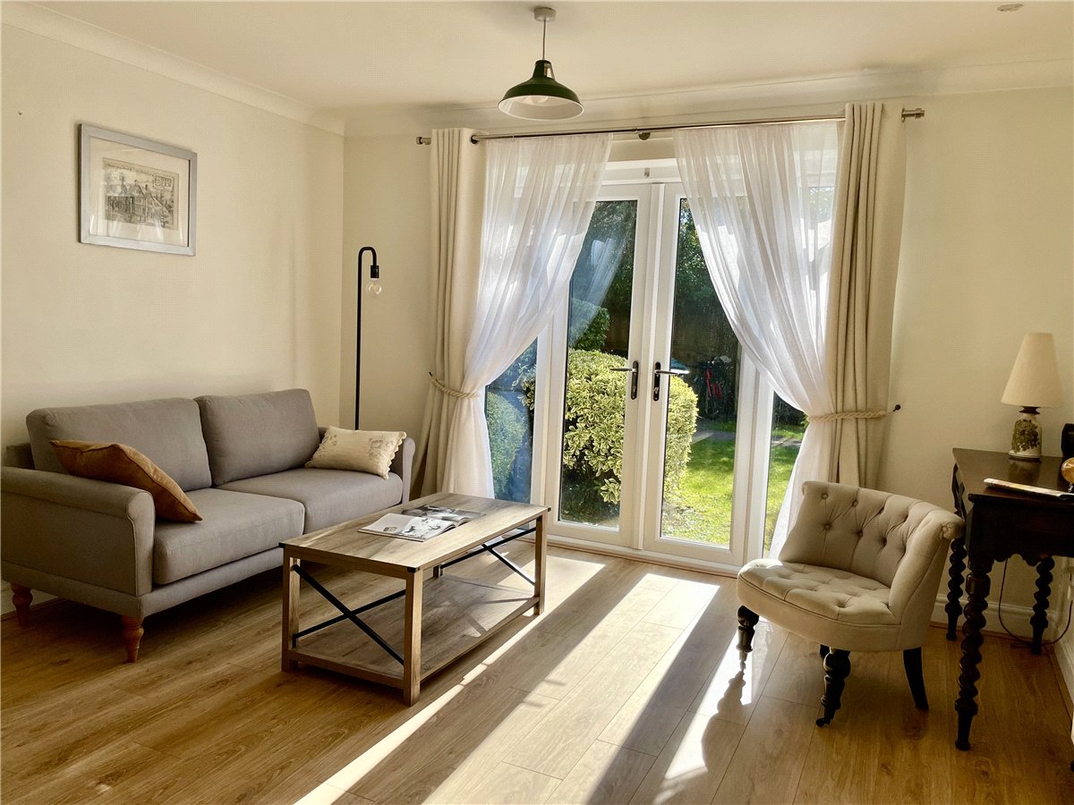 2 bedroom Flat, Sunderland Avenue, Oxford, OX2 - Let Agreed, Image 1