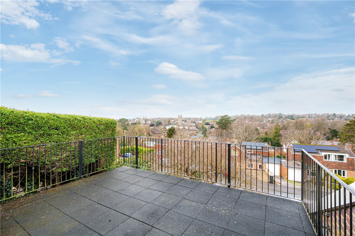 4 bedroom House, Ducks Meadow, Marlborough, SN8 - Available, Image 7