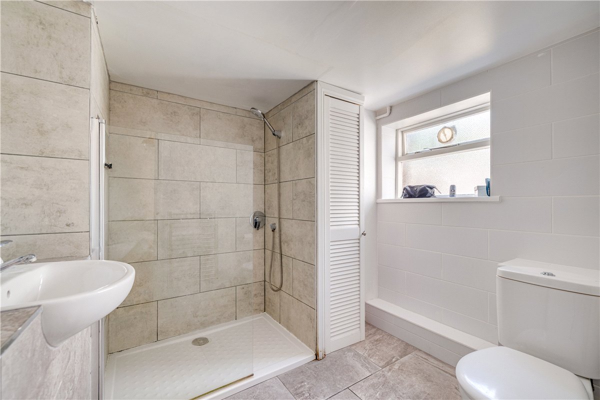 1 bedroom Flat, St. John's Hill, London, SW11 - Available, Image 5
