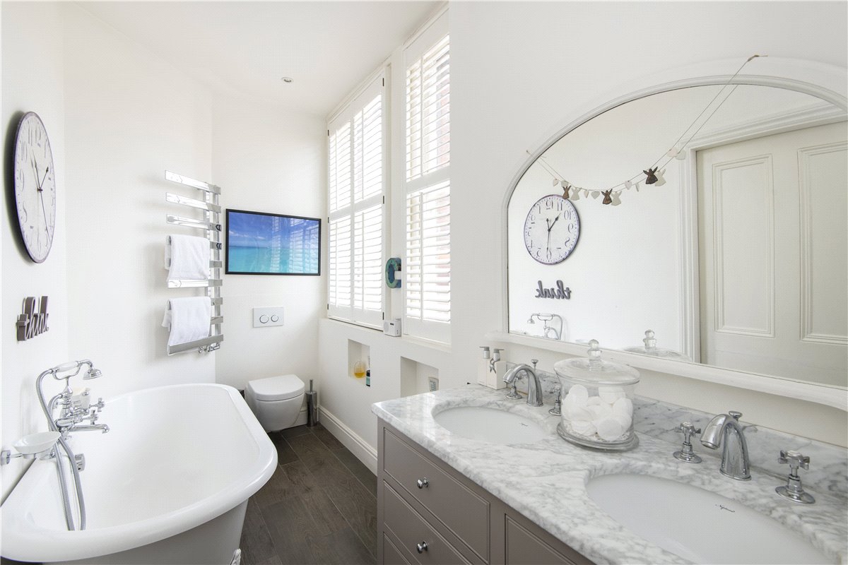 5 bedroom House, Wandsworth Common West Side, London, SW18 - Sold, Image 18