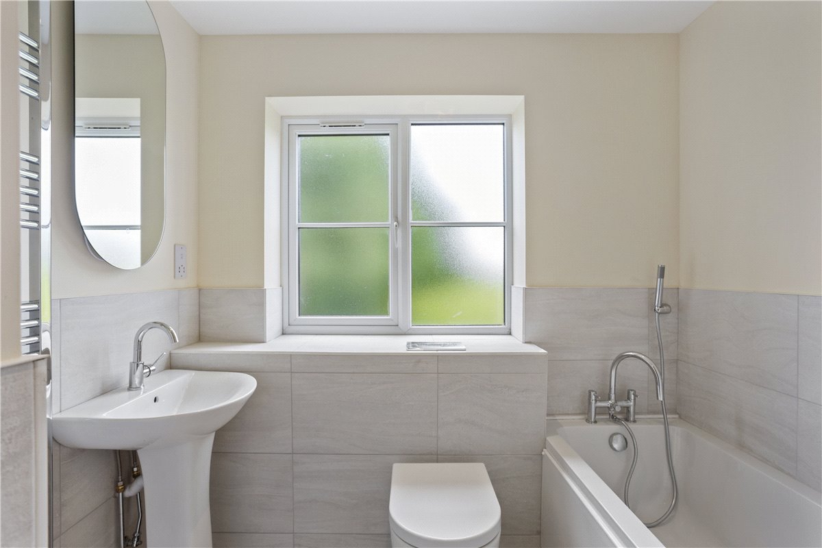 4 bedroom House, Manor Lane, Baydon, SN8 - Sold, Image 7