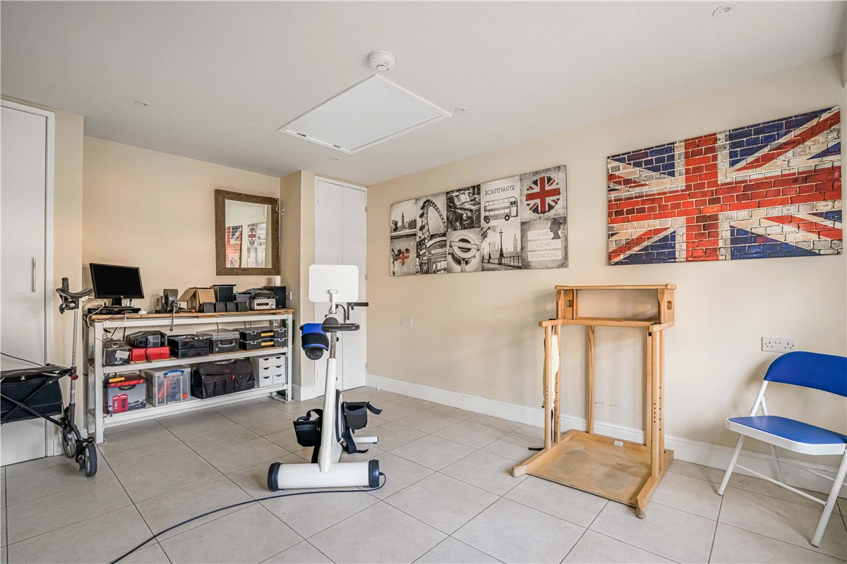 6 bedroom House, Eynsham Road, , OX2 - Available, Image 24