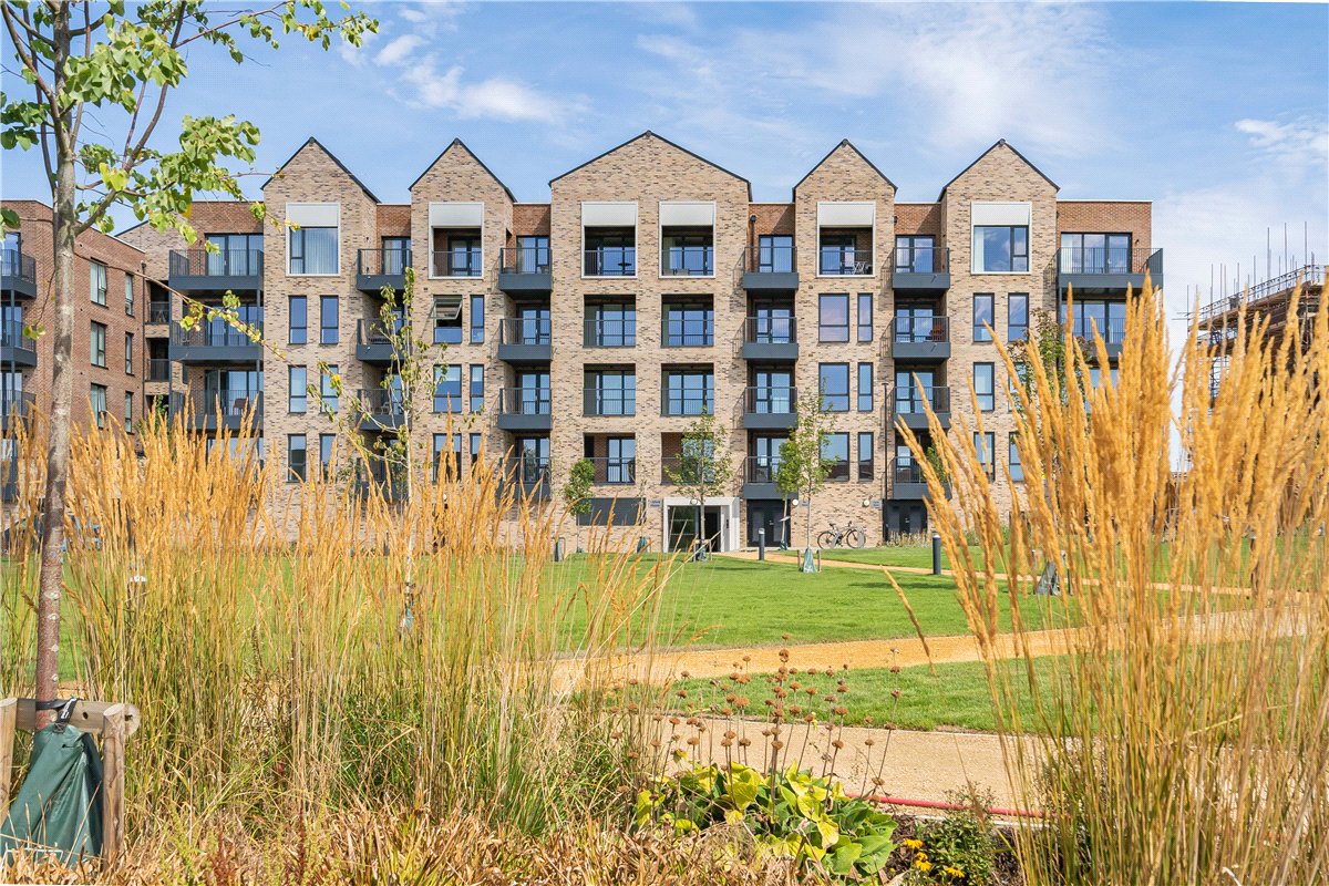 2 bedroom Flat, Munda Way, Oxford, OX2 - Let Agreed, Image 2