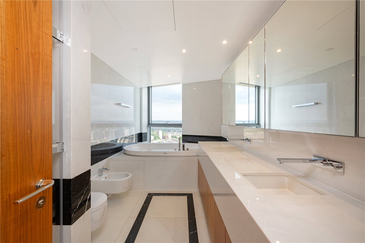 5 bedroom Flat, Waterfront Drive, Chelsea Waterfront, SW10 - Available, Image 4