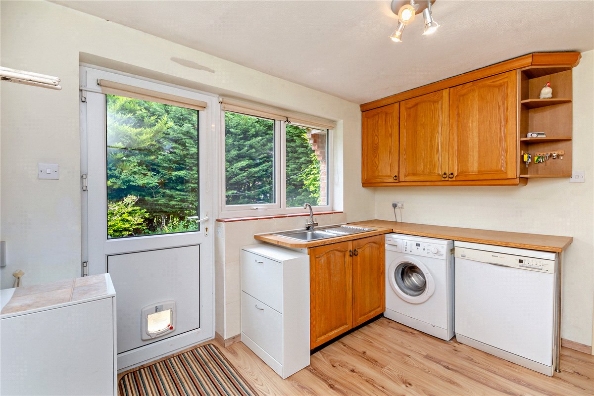 4 bedroom Bungalow, Nimms Meadow, Wantage Road, RG17 - Available, Image 11