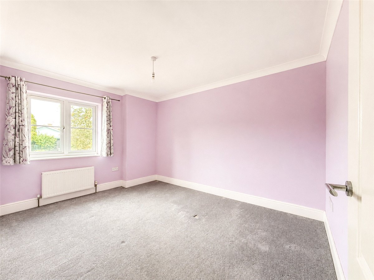 4 bedroom Bungalow, High Street, Longstanton, CB24 - Available, Image 9