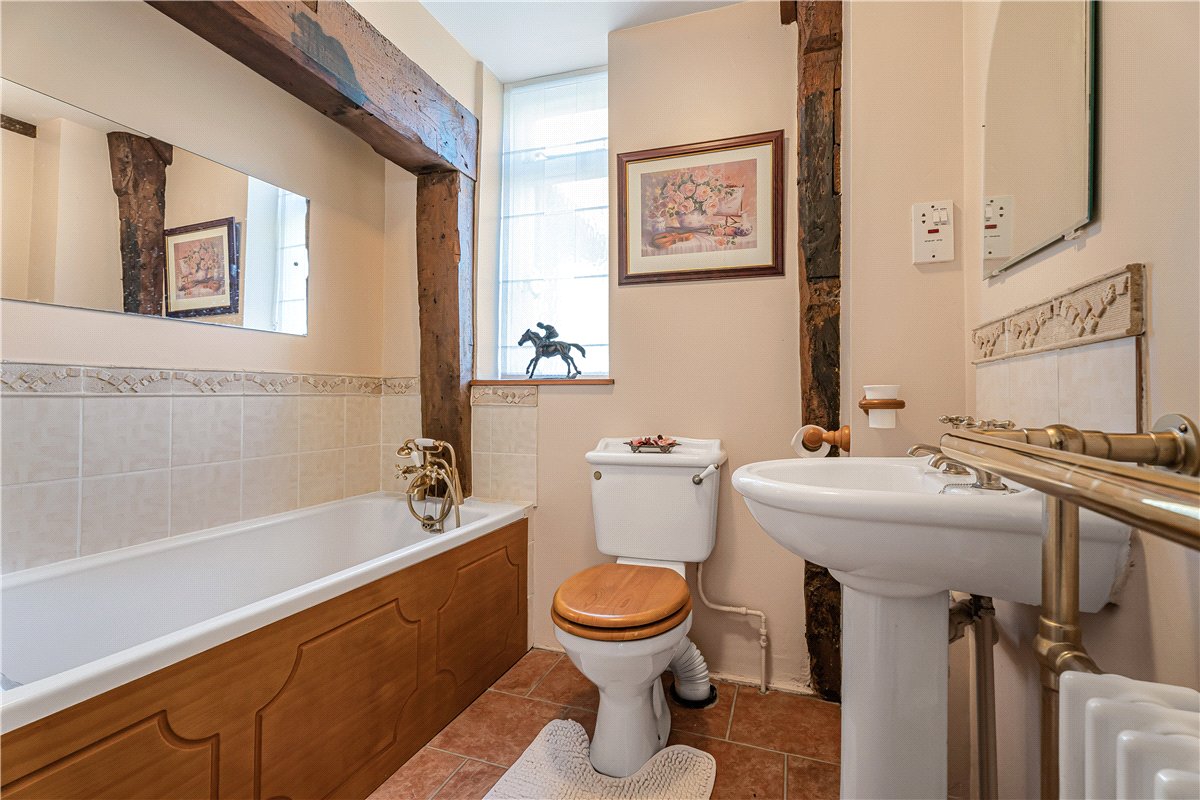 4 bedroom Barn Conversion, Ashfields Lane, East Hanney, OX12 - Available, Image 16