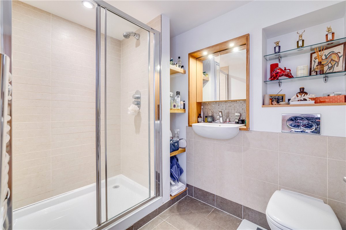 2 bedroom Flat, White Hart Lane, London, SW13 - Available, Image 4