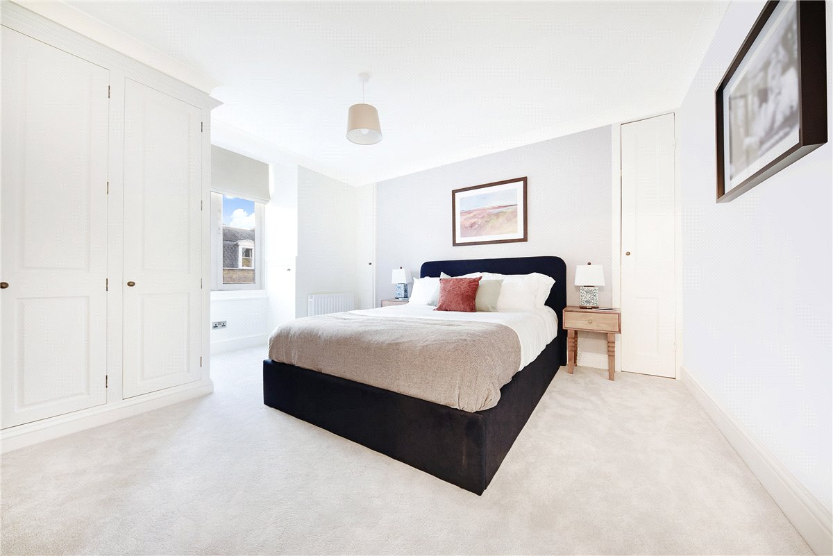 4 bedroom Flat, Harley Street, Marylebone, W1G - Available, Image 11