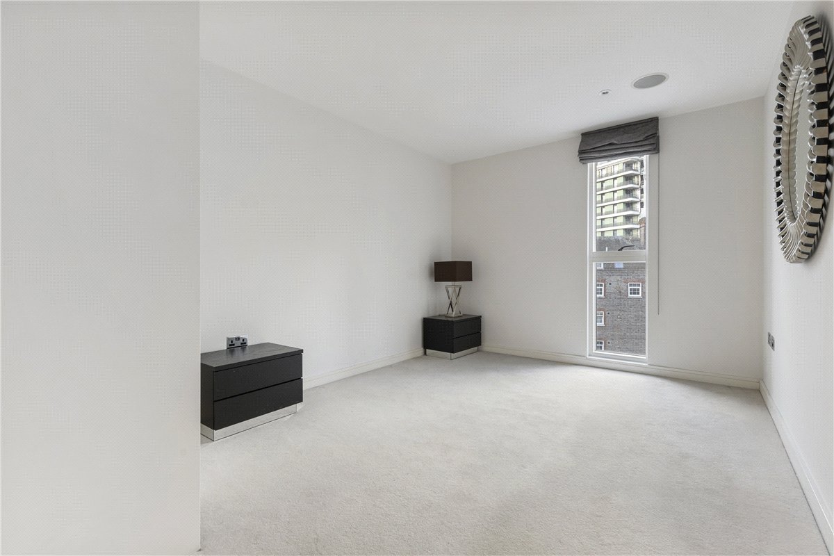 3 bedroom Flat, Gatliff Road, Pimlico, SW1W - Available, Image 6