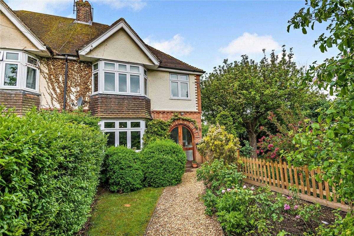 5 bedroom House, Catherine Road, Newbury, RG14 - Sold