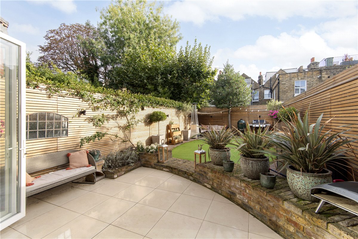 2 bedroom Maisonette, Ramsden Road, London, SW12 - Sold, Image 15
