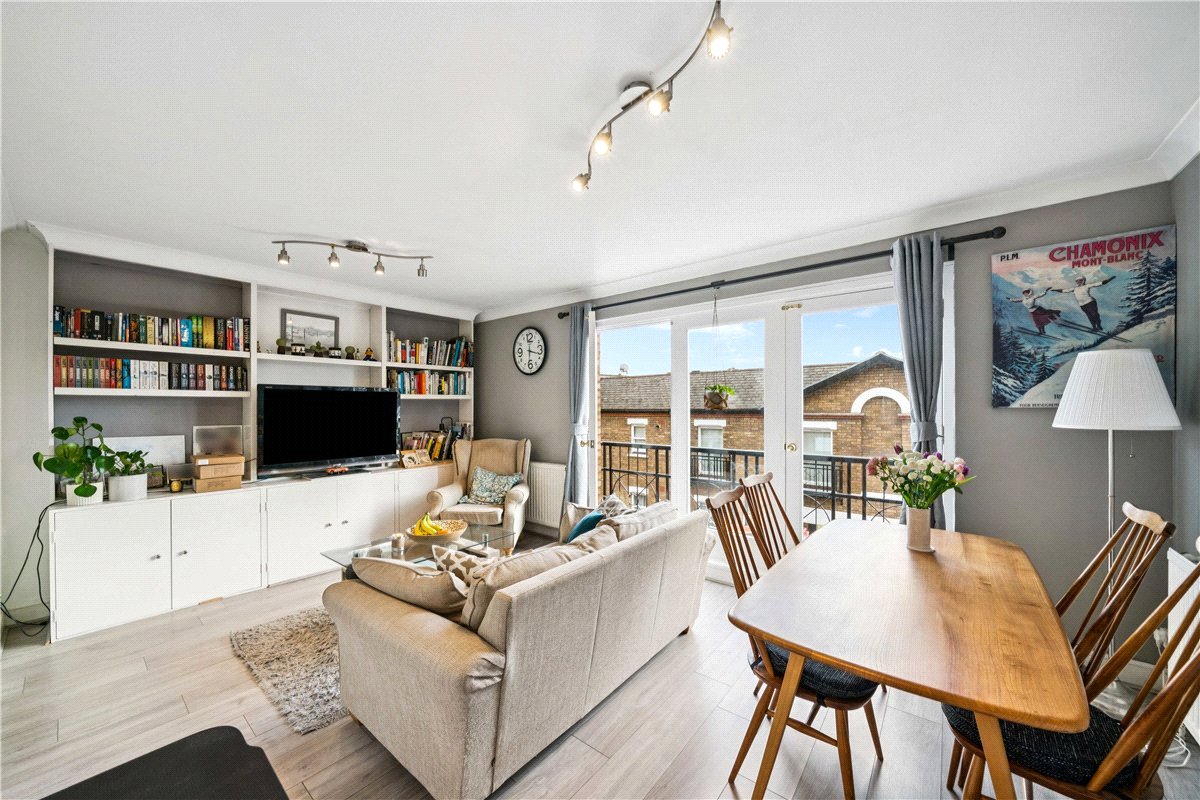 1 bedroom Flat, Marryat Square, Wyfold Road, SW6 - Available, Image 3