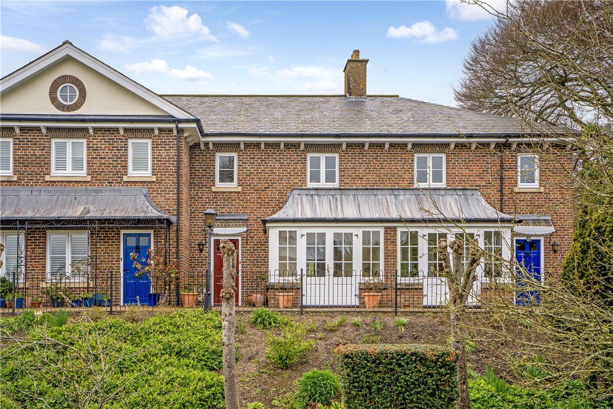 2 bedroom House, Wye House Gardens, Barn Street, SN8 - Available, Image 20