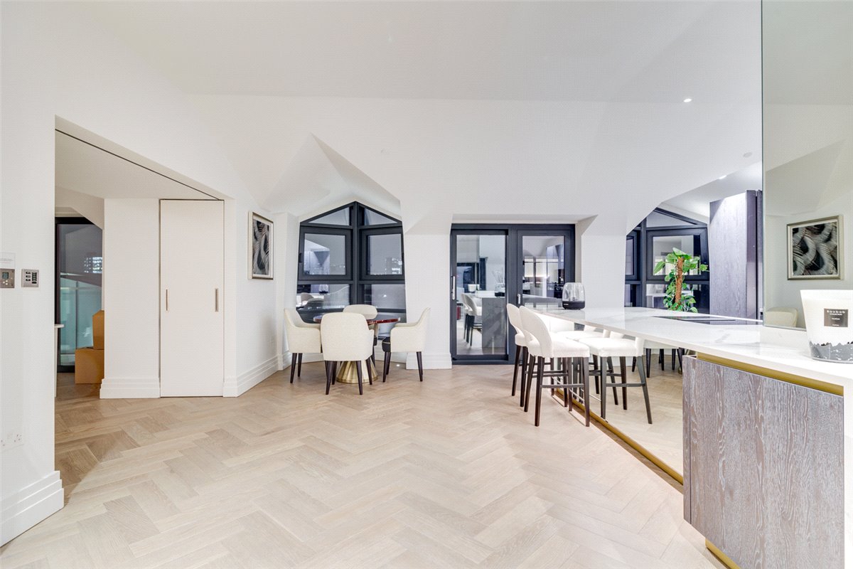 3 bedroom Flat, Kensington Gardens Square, Bayswater, W2 - Available, Image 36