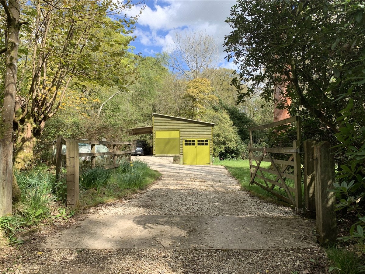 5 bedroom House, Stockcross, Newbury, RG20 - Available, Image 19