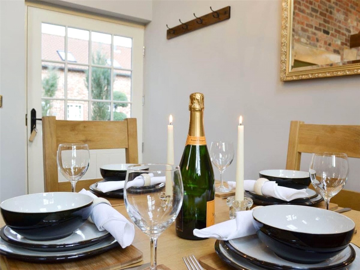 2 bedroom Barn Conversion, Holtby Lane, Holtby, YO19 - Let Agreed, Image 9