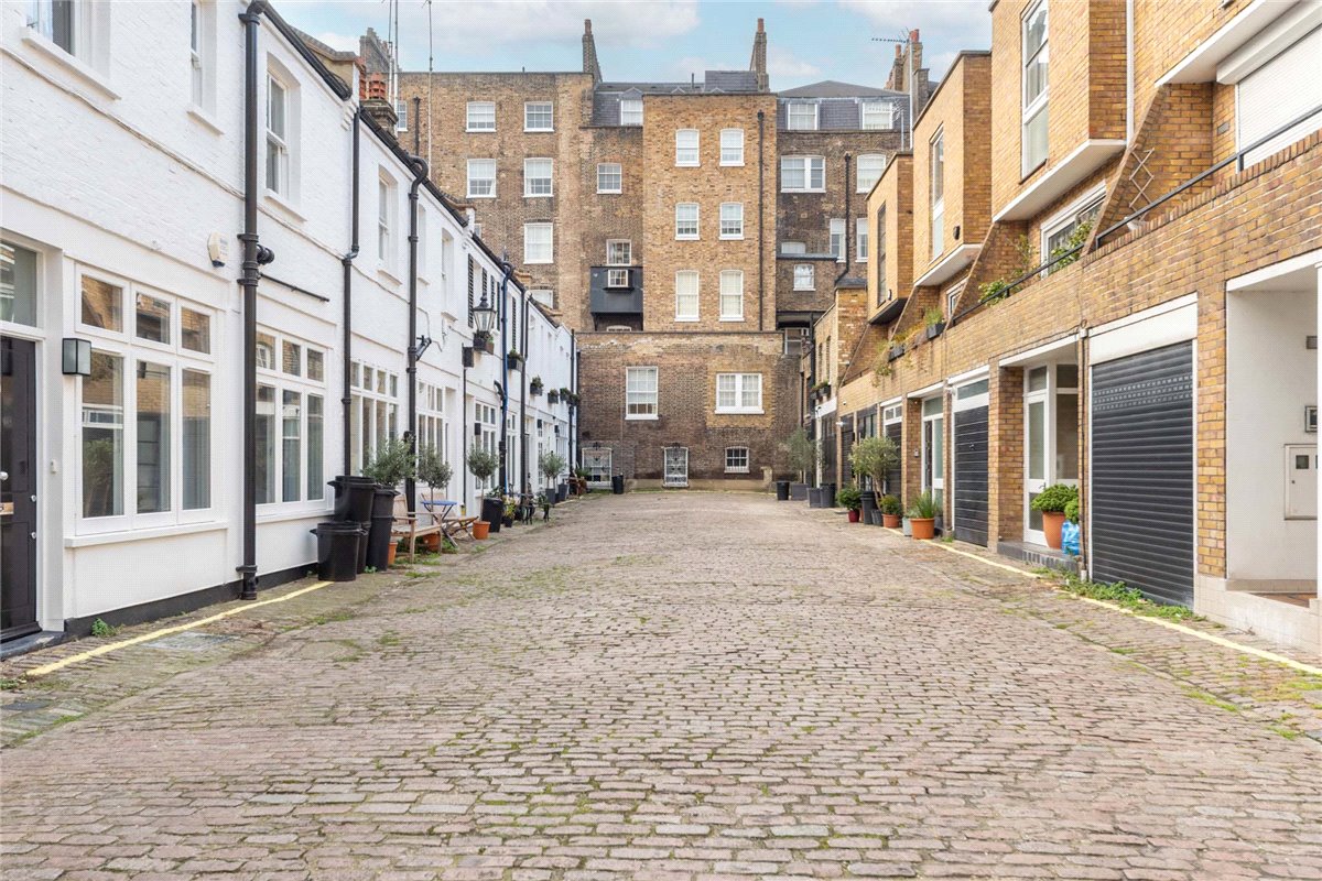 2 bedroom House, Montagu Mews South, Marylebone, W1H - Let Agreed, Image 22