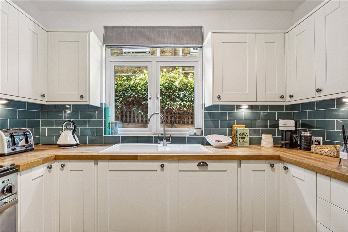 2 bedroom Flat, Aslett Street, London, SW18 - Under Offer, Image 5