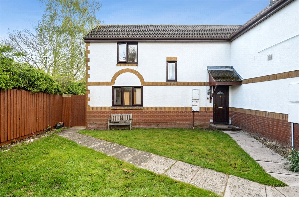2 bedroom House, Badger Close, Royal Wootton Bassett, SN4 - Available