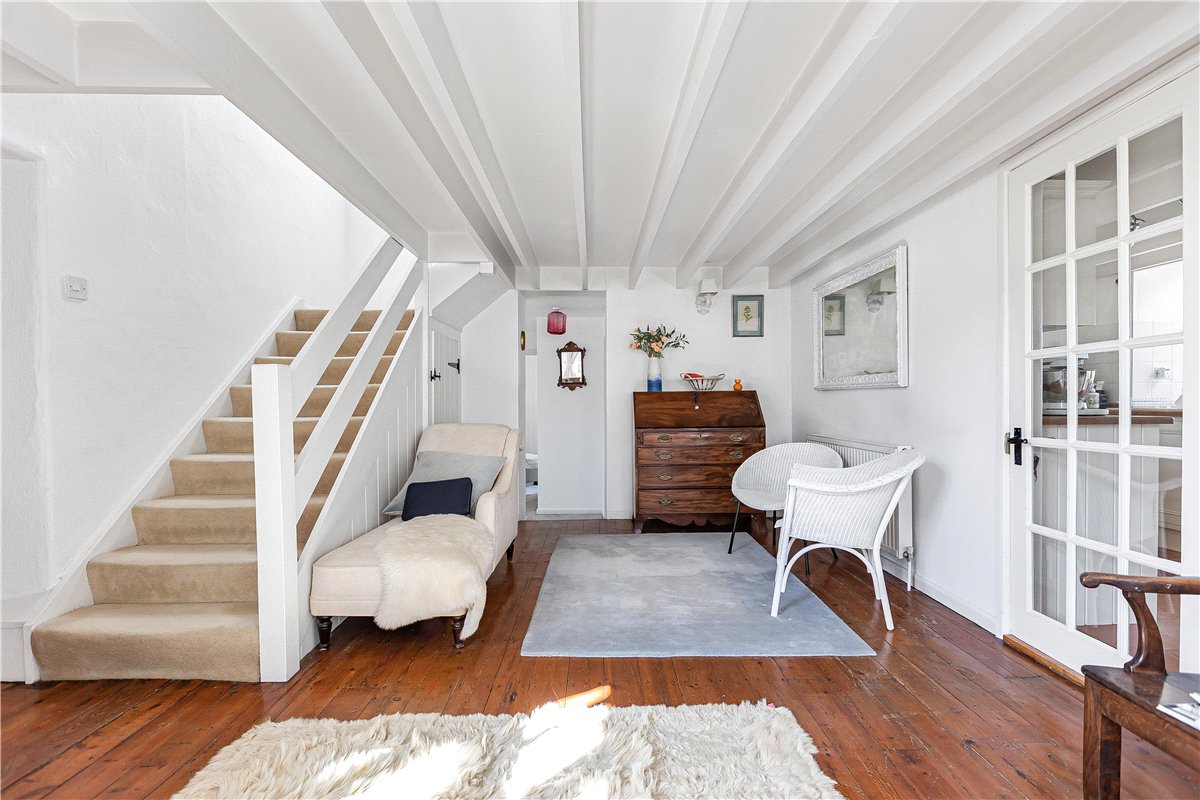 6 bedroom House, Church Road, Hinton Waldrist, SN7 - Available, Image 5