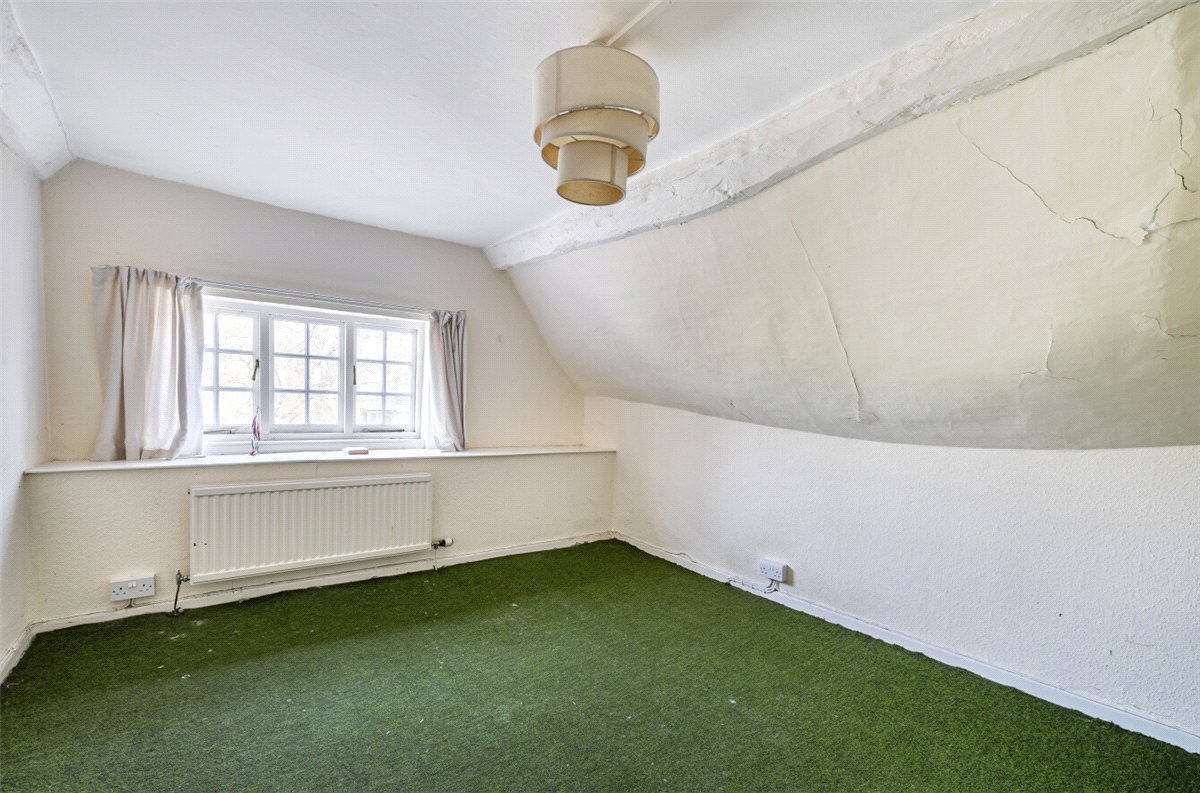 3 bedroom Cottage, Brown's Lane, Alton Barnes, SN8 - Available, Image 9
