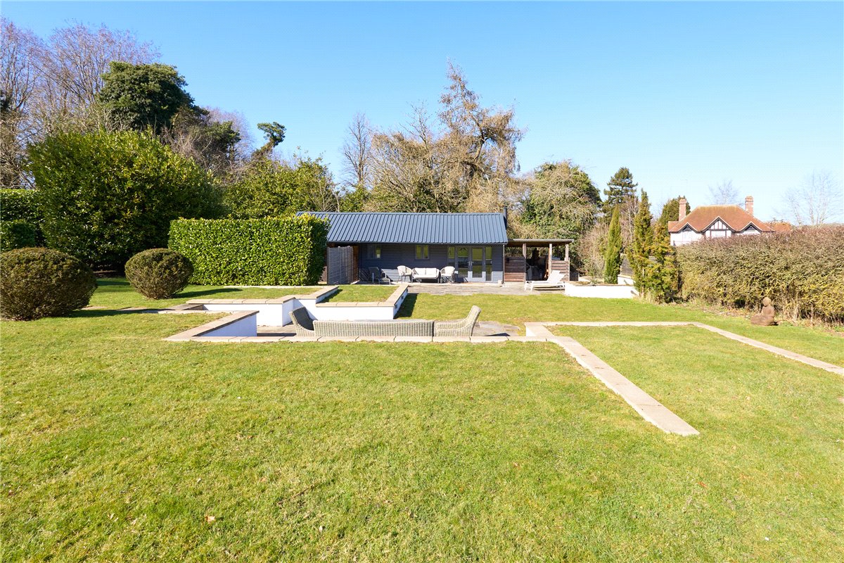 5 bedroom House, Centre Drive, Newmarket, CB8 - Sold, Image 31