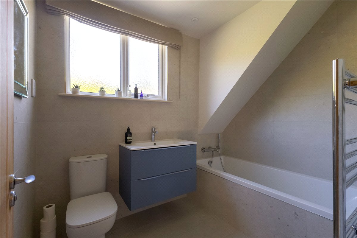 5 bedroom House, Bridge Street, Manton, SN8 - Available, Image 16