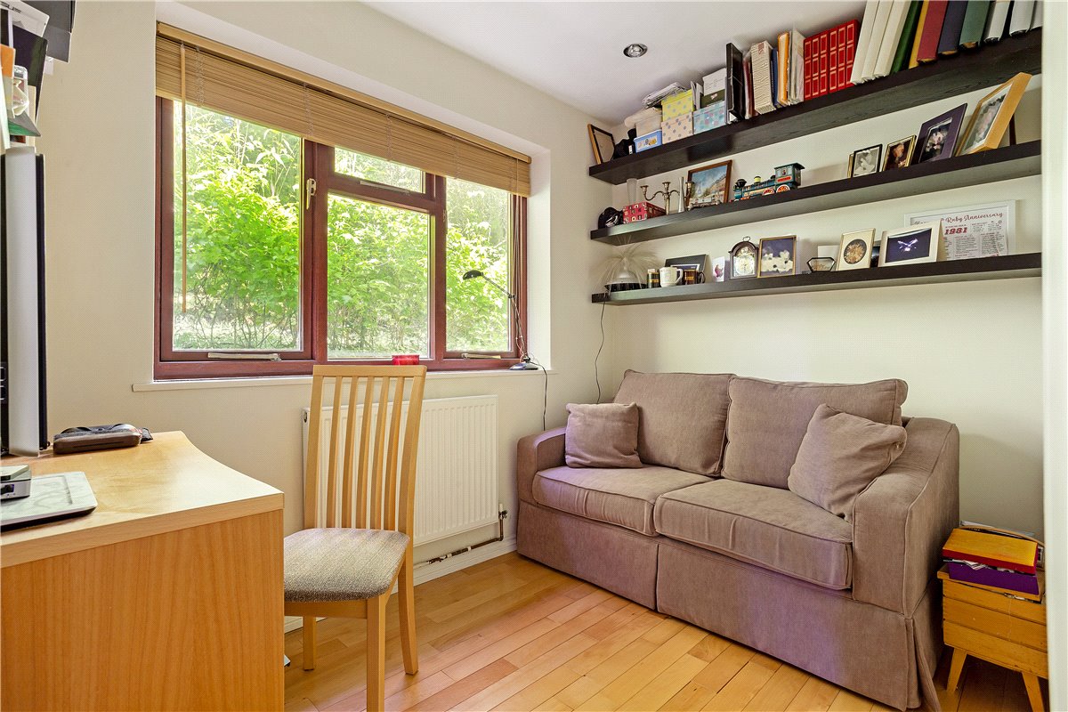 4 bedroom Bungalow, Bucklebury Alley, Cold Ash, RG18 - Sold STC, Image 13