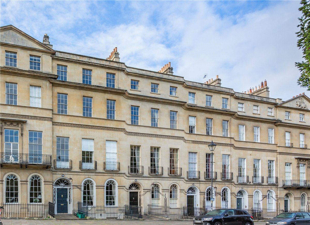 6 bedroom House, Sydney Place, Bath, BA2 - Sold