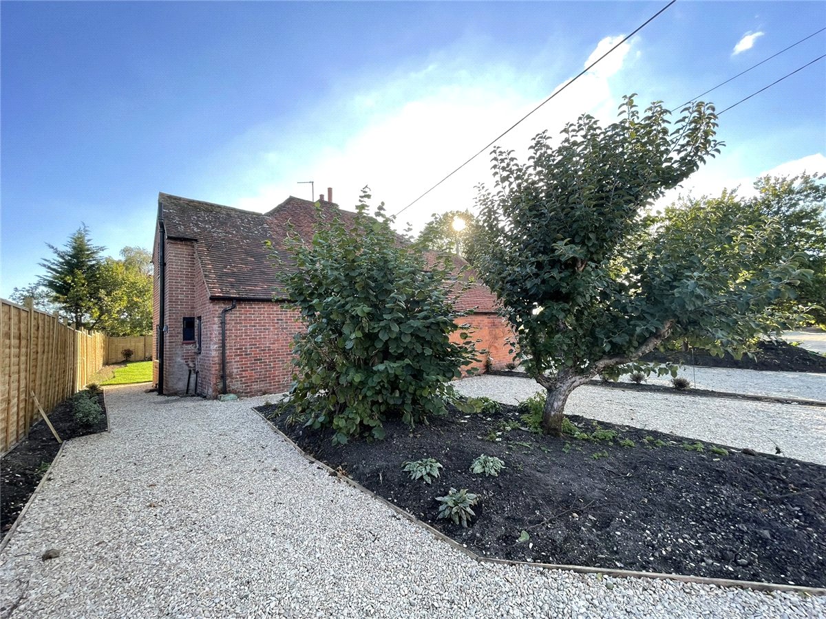 3 bedroom Cottage, Enborne Street, Enborne, RG14 - Sold STC, Image 13