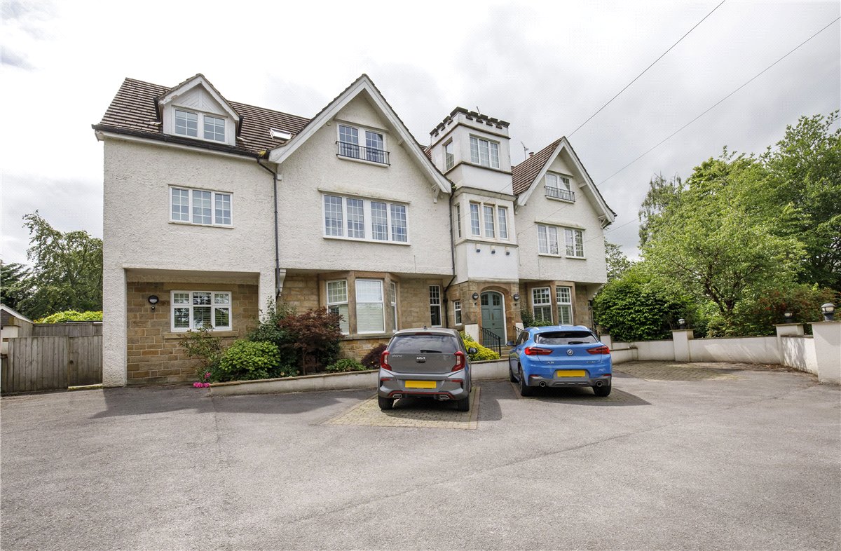 2 bedroom Flat, Kent Road, Harrogate, HG1 - Available