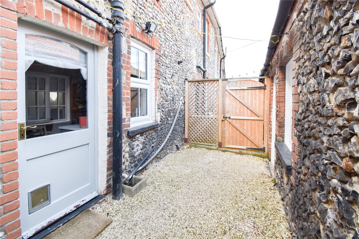 3 bedroom House, All Saints Road, Newmarket, CB8 - , Image 14