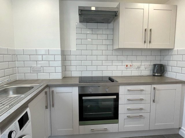 1 bedroom Flat, Mill Lane, Newbury, RG14 - Let Agreed, Image 1