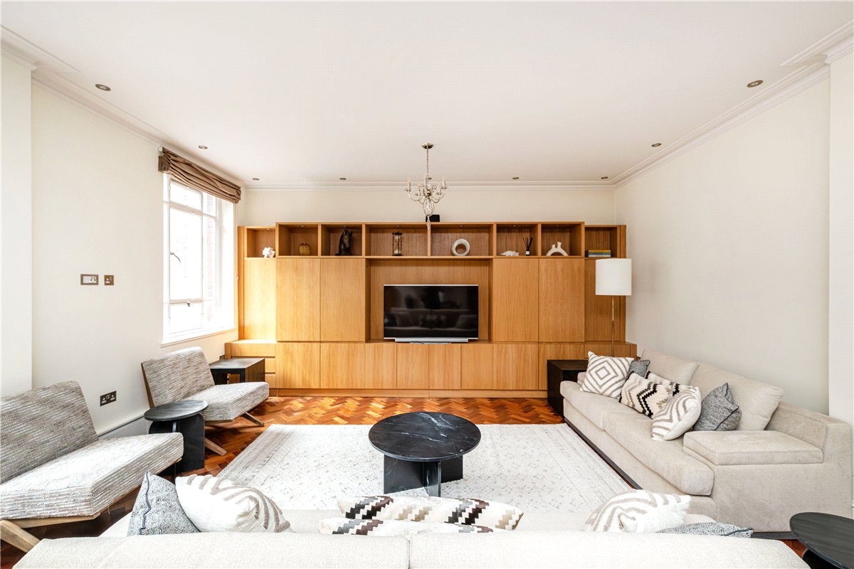 2 bedroom Flat, Grosvenor Square, Mayfair, W1K - Available, Image 20