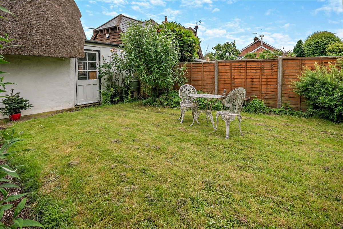 1 bedroom House, The Thicket, Leckhampstead, RG20 - Sold, Image 10