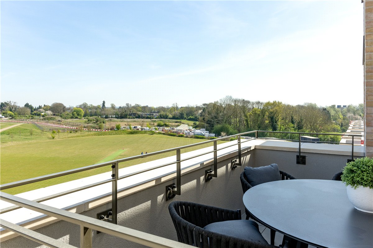 3 bedroom Flat, Eddington Avenue, Eddington, CB3 - Available, Image 1