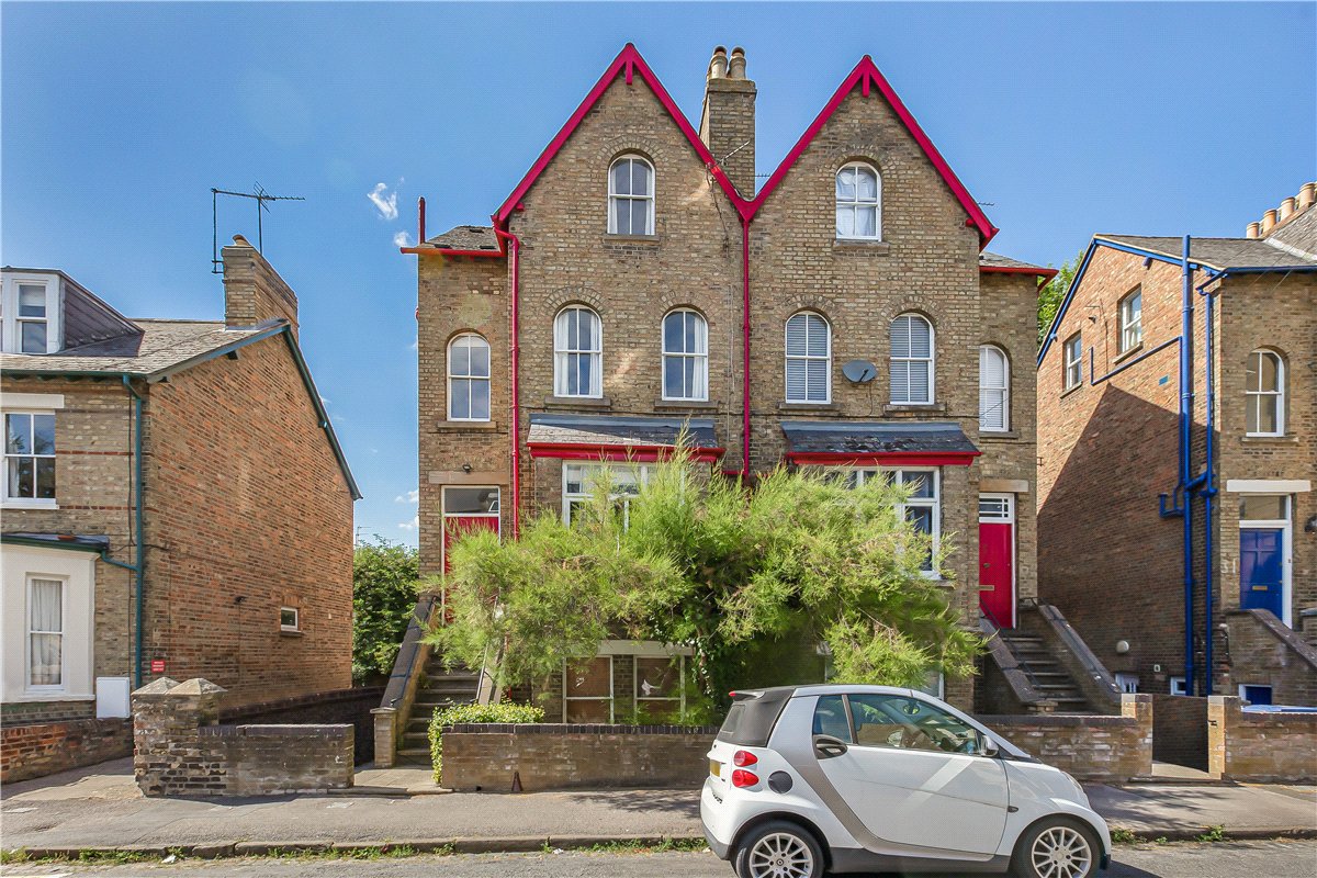 2 bedroom Flat, Walton Crescent, Oxford, OX1 - Available, Image 13