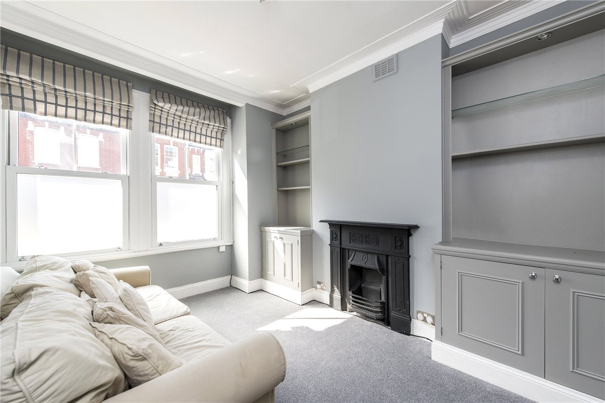 2 bedroom Flat, Colehill Lane, London, SW6 - Let Agreed