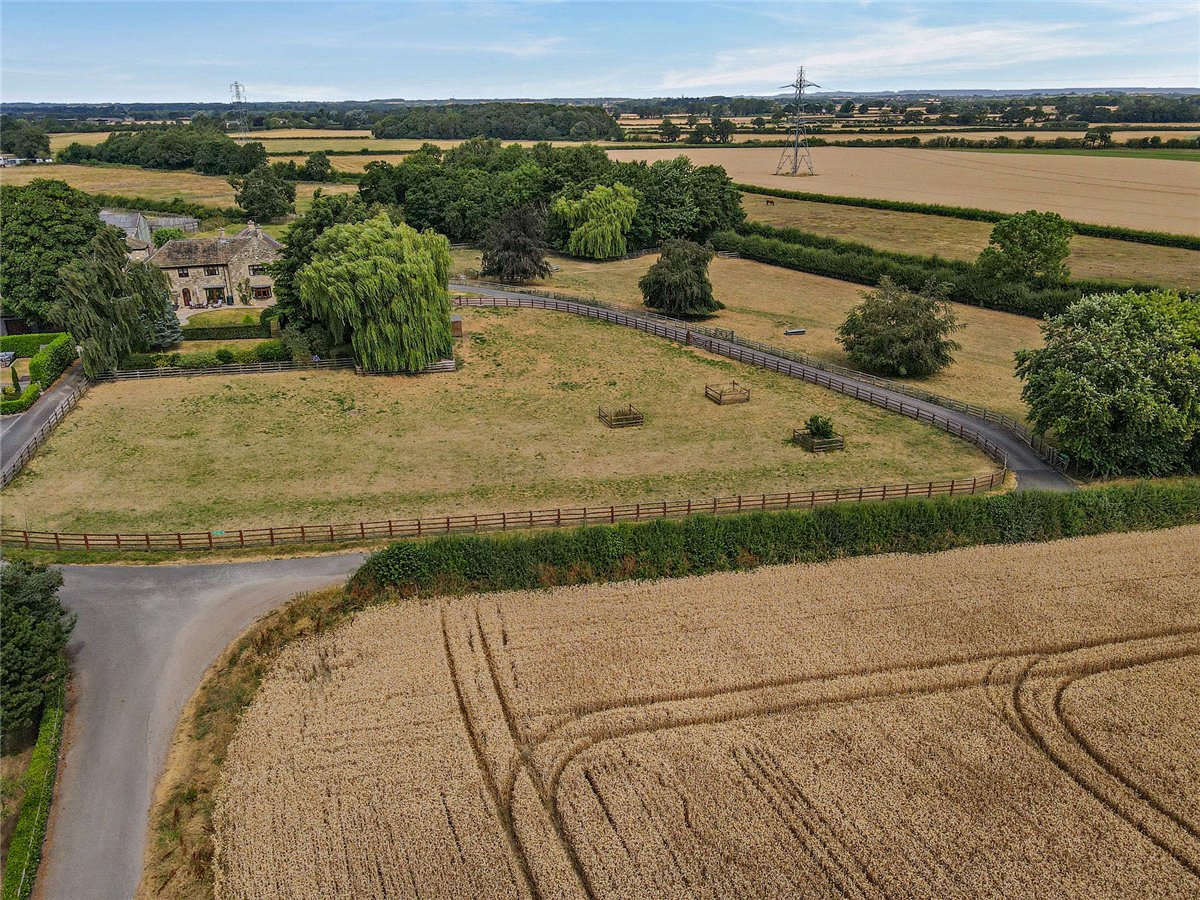 5 bedroom House, York Road, Wetherby, LS22 - Available, Image 17