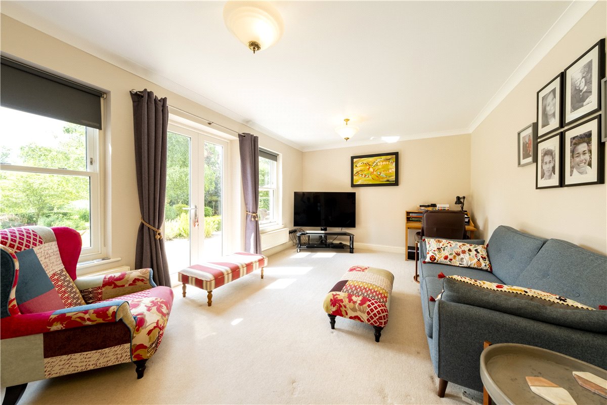 7 bedroom House, Milton Lilbourne, Pewsey, SN9 - Available, Image 11