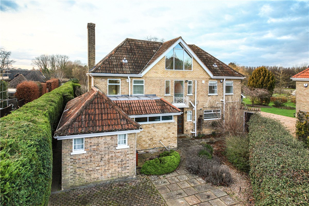 6 bedroom House, Sedley Taylor Road, Cambridge, CB2 - Available