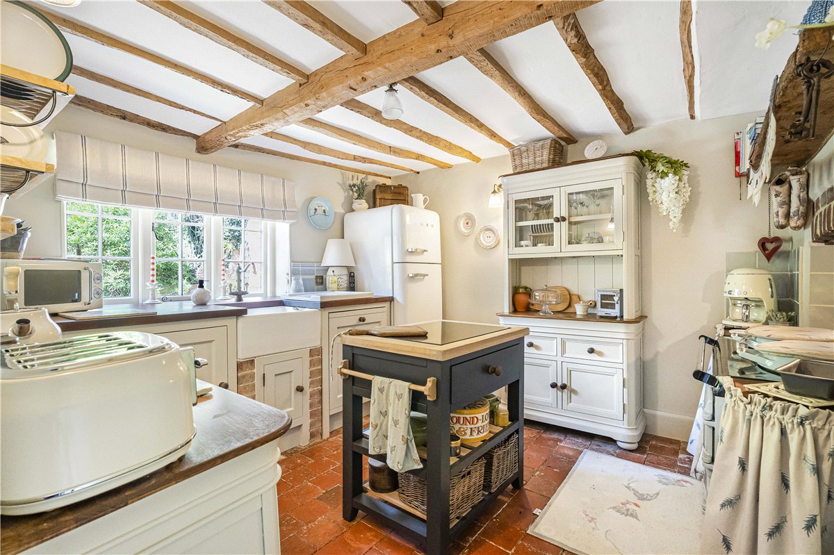 4 bedroom House, Silverless Street, Marlborough, SN8 - Available, Image 1