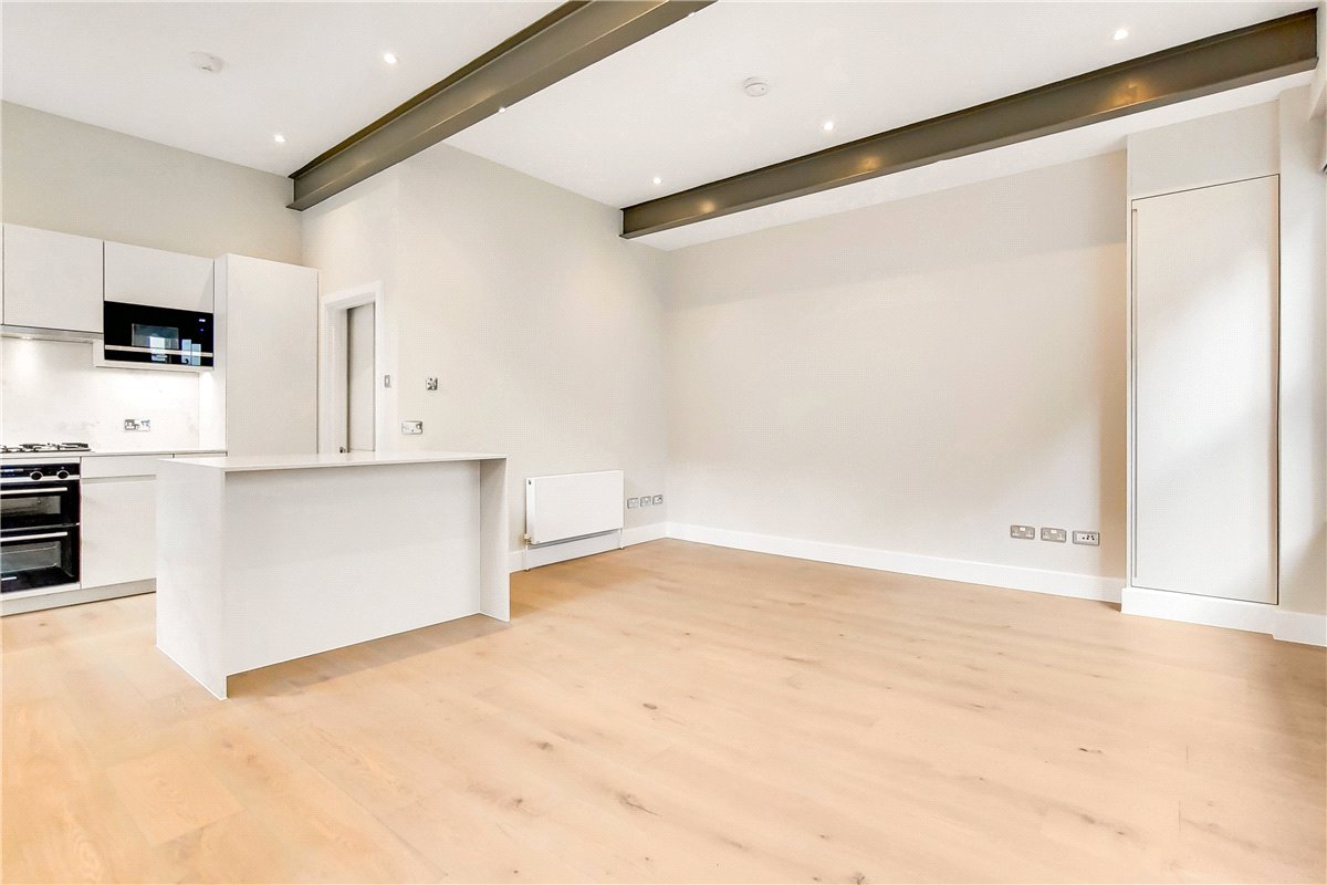 2 bedroom House, Montagu Mews South, Marylebone, W1H - Available