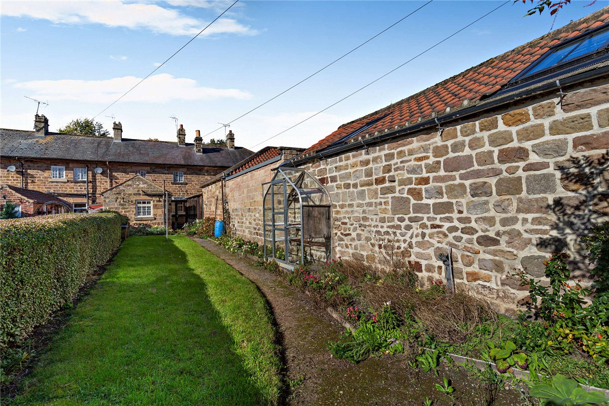 2 bedroom House, Main Street, Ripley, HG3 - Available, Image 1