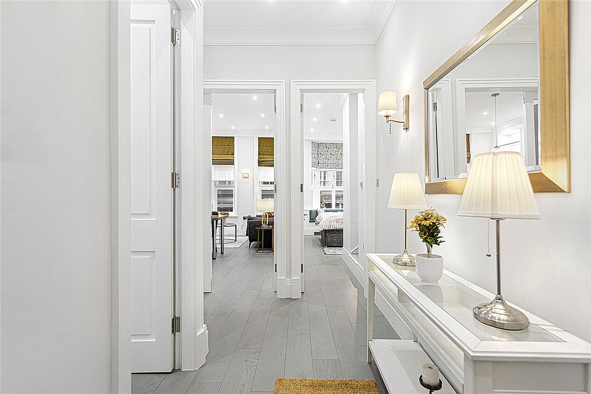 2 bedroom Flat, Berkeley Street, Mayfair, W1J - Available, Image 5