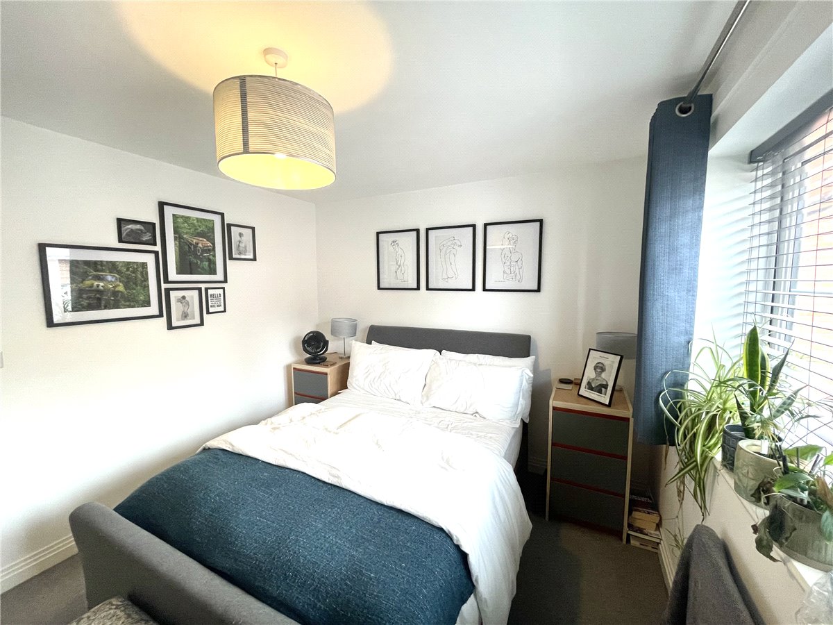 2 bedroom House, Merevale Close, Daventry, NN11 - , Image 1