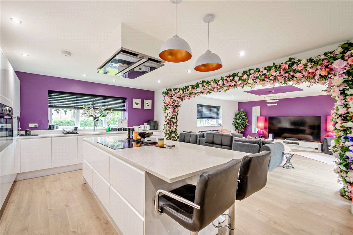 6 bedroom House, Calcutt, Near Knaresborough, HG5 - Available, Image 19